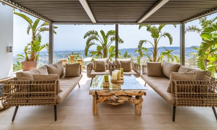 Queen of the Mountains 2