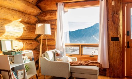 Finch Cabin 1