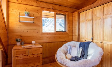 Finch Cabin 5