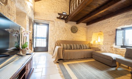 Rustic Italian Wanderlust 3