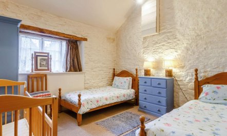 3 Bed in Abergavenny 9