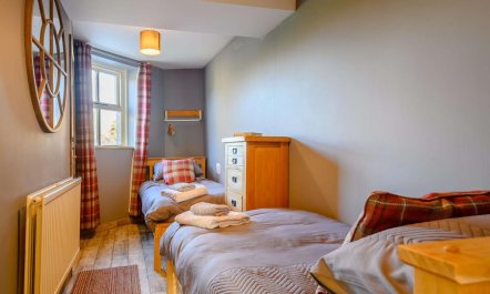 2 Bed in Crickhowell 8