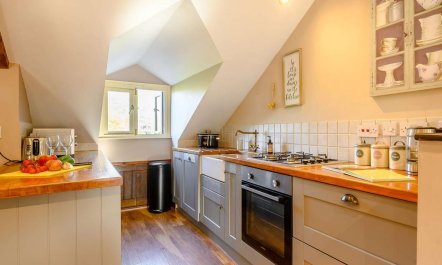 2 Bed in Crickhowell 6