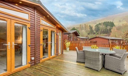 3 Bed in Windermere 3