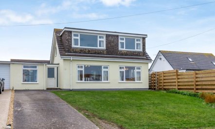 3 Bed in Truro