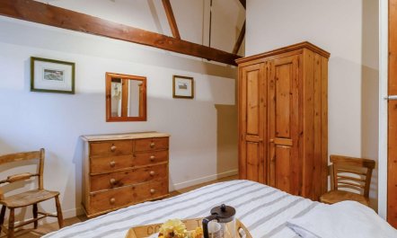 2 Bed in Abergavenny 9