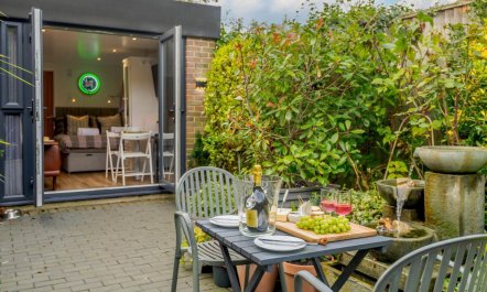 1 Bed in Christchurch