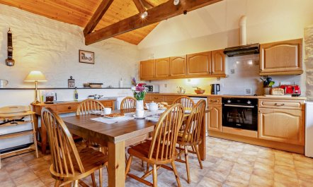 2 Bed in Dulverton 3