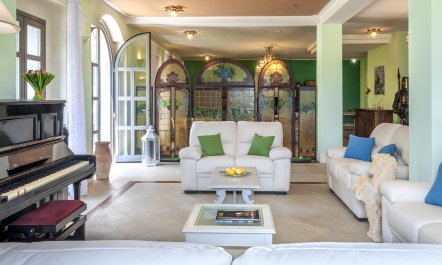 Sun-Kissed Green Heart 8