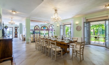 Sun-Kissed Green Heart 9