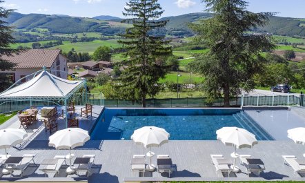 Sun-Kissed Green Heart 3