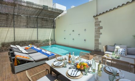 Sun-kiss Terrace
