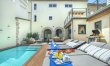 Sun-kiss Terrace 2