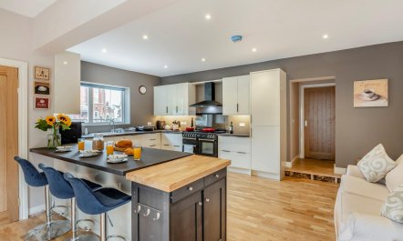 7 Bed in Bridlington 6