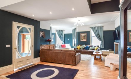 7 Bed in Bridlington 3