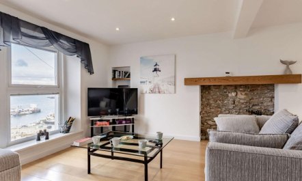 3 Bed in Brixham 3