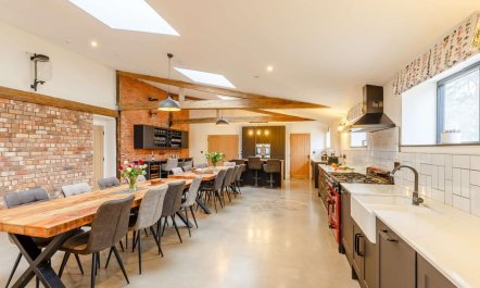 14 Bed in Welshpool 3