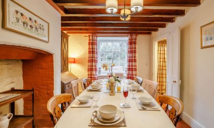 4 Bed in Llangollen 6