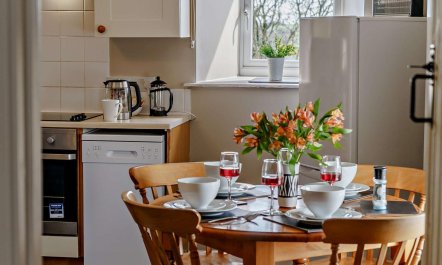 3 Bed in Cosheston 3