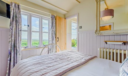 1 Bed in Camelford 9