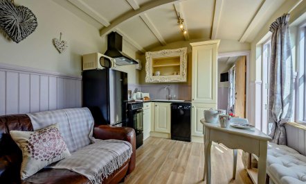 1 Bed in Camelford 2