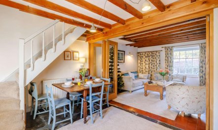 2 Bed in Llangollen 9