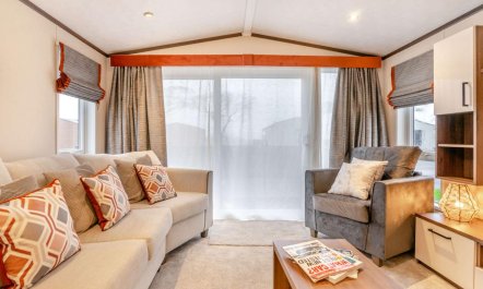 2 Bed in St. Andrews 3