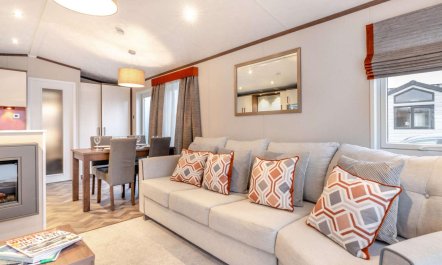 2 Bed in St. Andrews 2