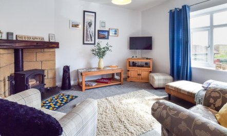 1 Bed in Fylingthorpe