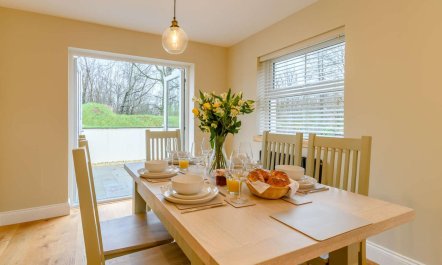 3 Bed in Haverfordwest 3