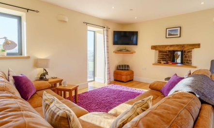 3 Bed in Crickhowell 3