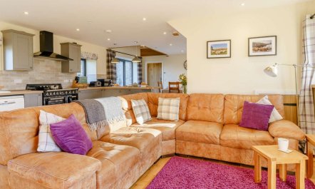 3 Bed in Crickhowell 4