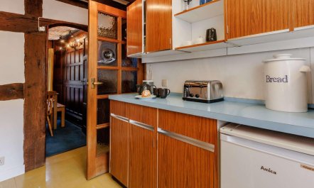 2 Bed in Church Stretton 7