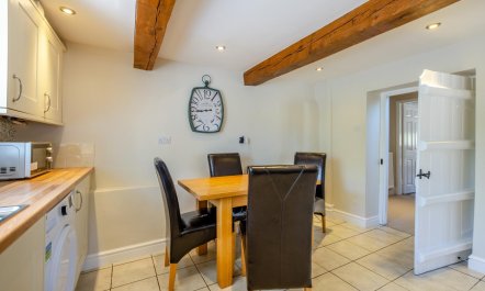 4 Bed in Grange-over-sands 9