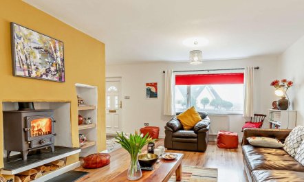 3 Bed in St. Ishmaels 2