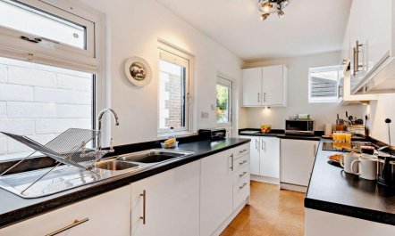 3 Bed in Arundel 4