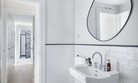 Marble & Stucco 6