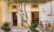 The City Courtyard 1