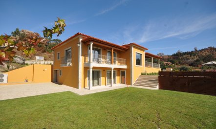 The Sunshine House in the Hills