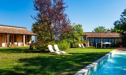 Emilia-Romagna Romance 3