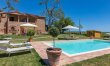 Between the Vineyards 2