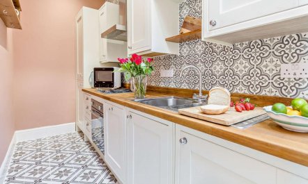 2 Bed in St. Leonards -on- Sea 4