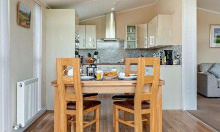 2 Bed in Sowerby Bridge 3