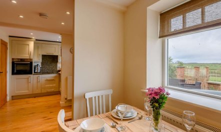 2 Bed in Newark 4