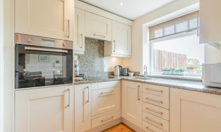 2 Bed in Newark 7