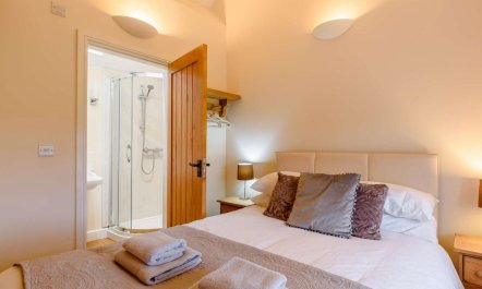 2 Bed in Newark 7