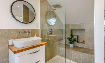 4 Bed in Freshwater 6