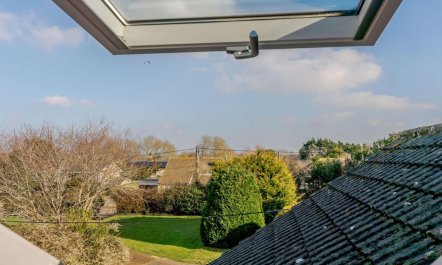 4 Bed in Freshwater 7