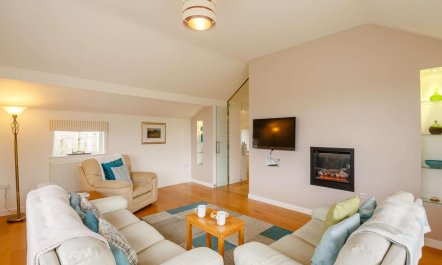 3 Bed in Caernarfon 2