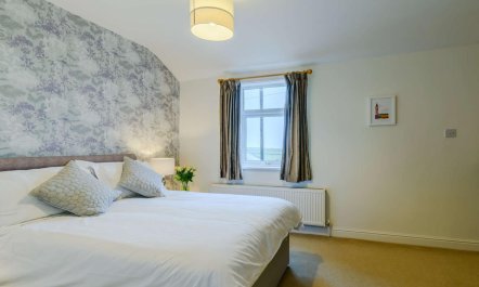 1 Bed in Holmfirth 8